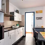 Famara Sunshine Apartment Famara